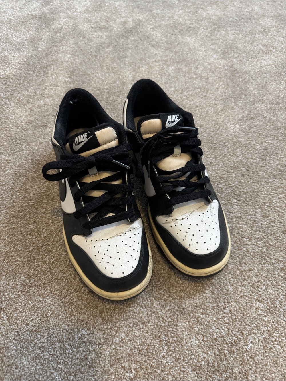Nike Kids Black and White Low-Top Sneakers with Cream Accents